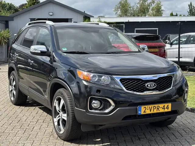 Kia Sorento view 2
