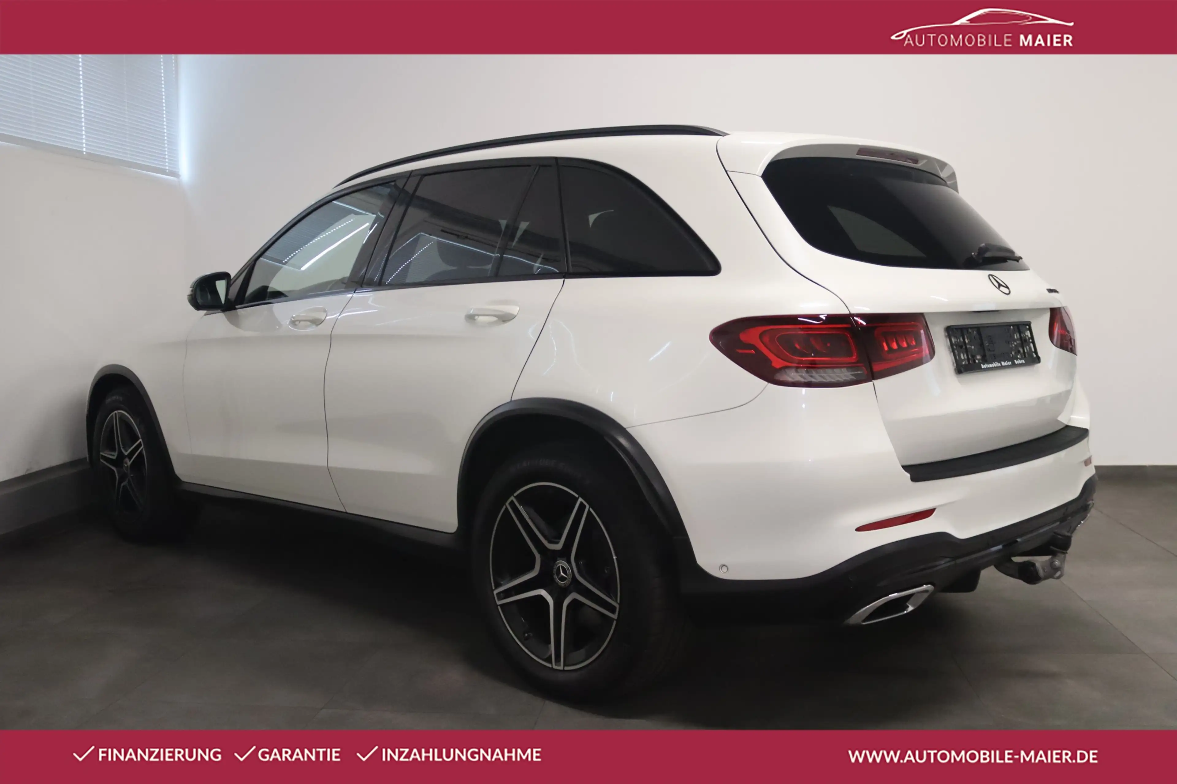 Mercedes-Benz GLC 220 d 4Matic AMG Line-PANO-MULTIB-360°-AHK- — photo 3