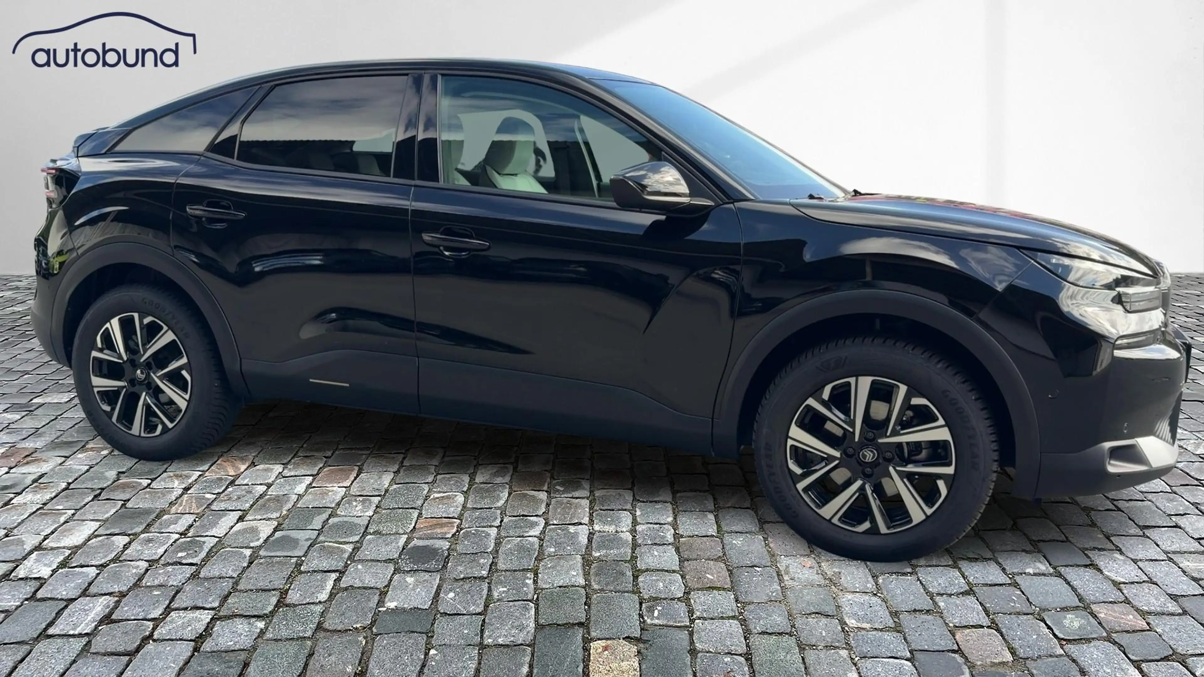Citroen C4 III 1,2 PT Automatik Max Alu KA LED Link LRH NAV NBA PDC RFK SHA Shz WSS beh. — photo 4