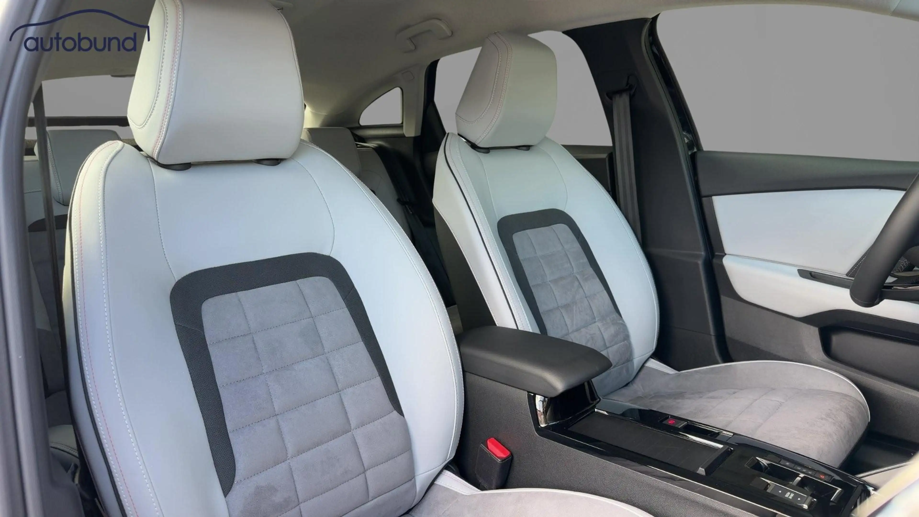 Citroen C4 III 1,2 PT Automatik Max Alu KA LED Link LRH NAV NBA PDC RFK SHA Shz WSS beh. — photo 6