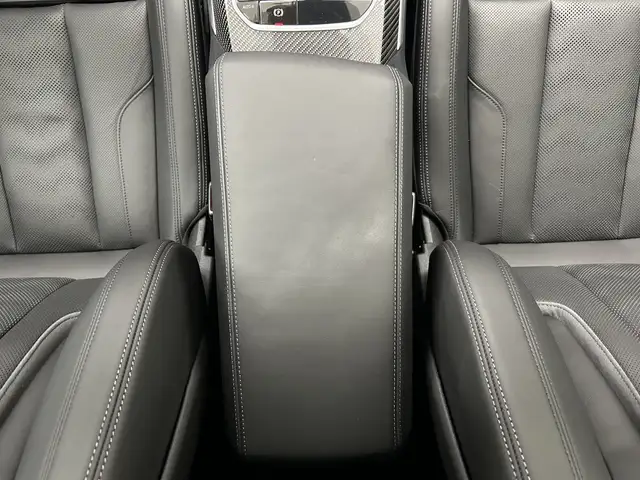BMW M4 view 23