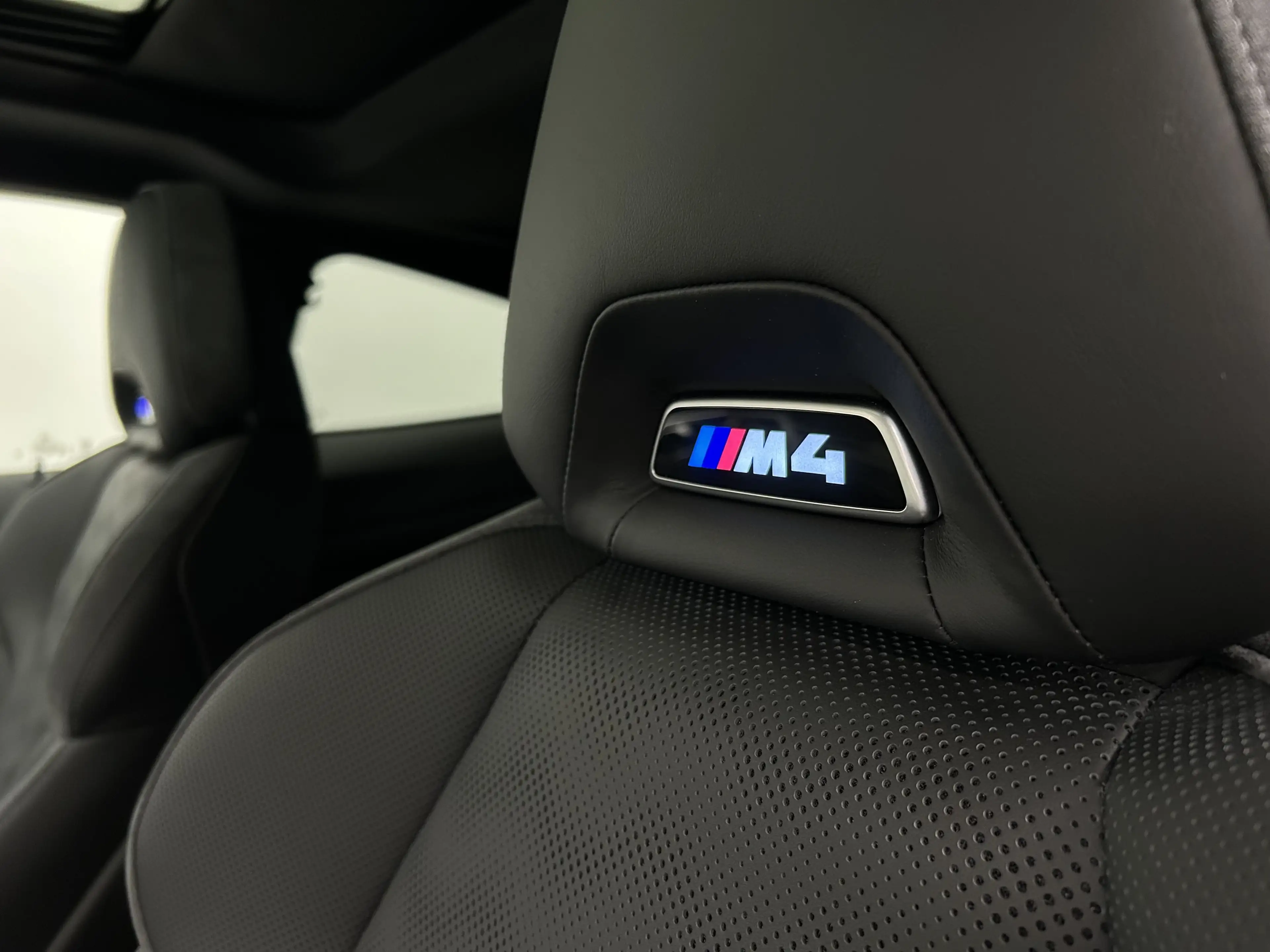 BMW M4 Competition Coupé — photo 39