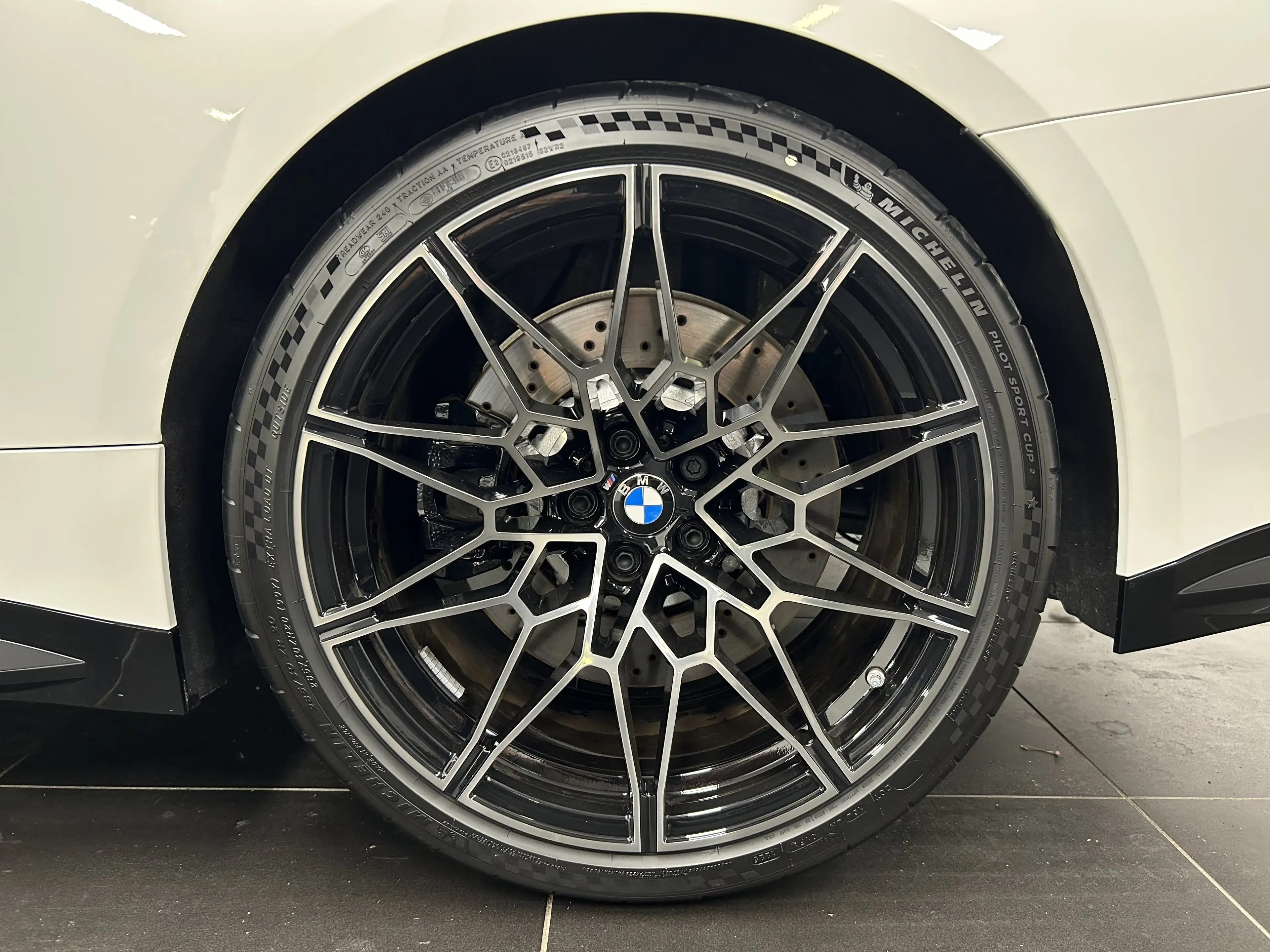 BMW M4 Competition Coupé — photo 6