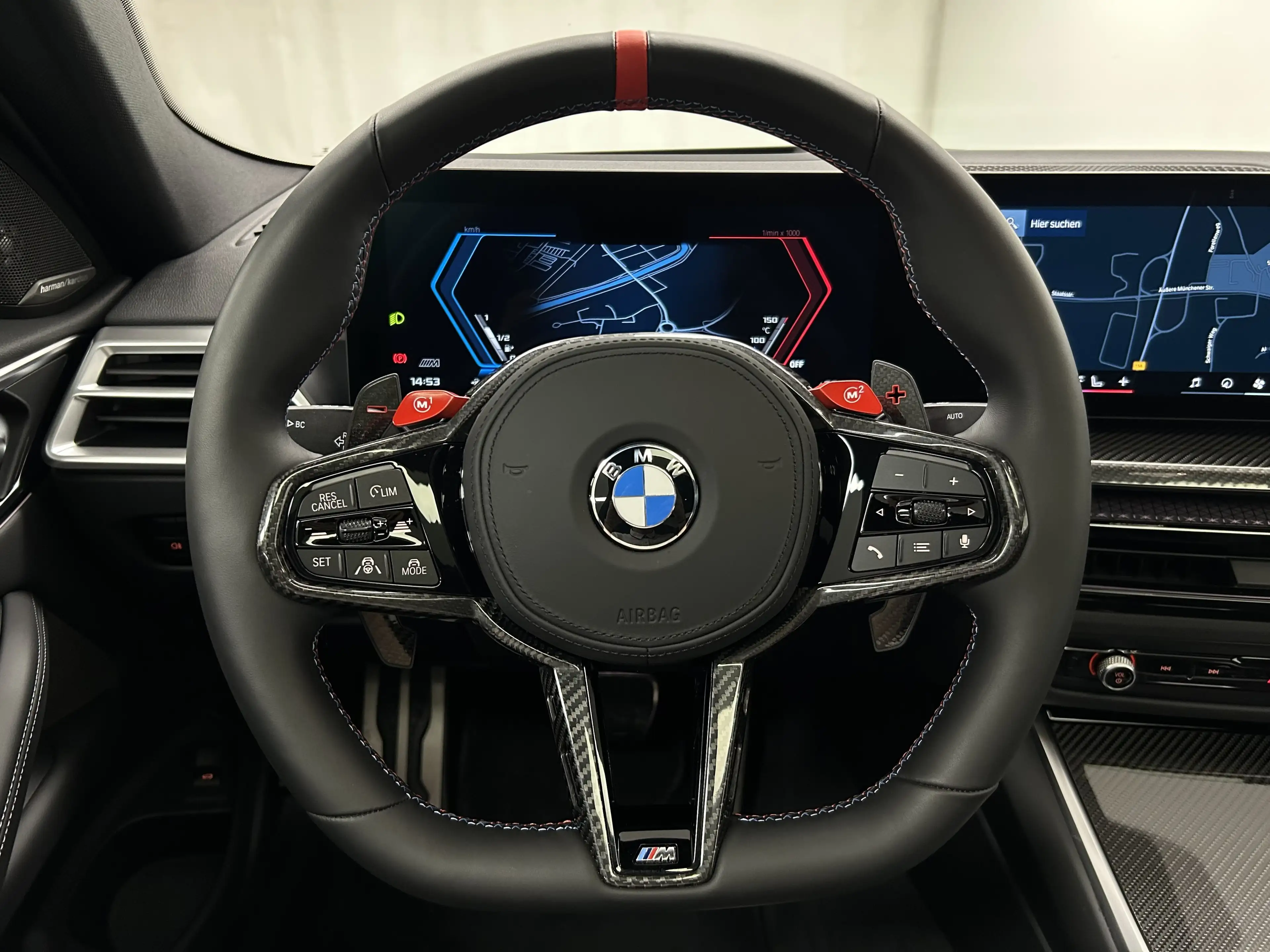 BMW M4 Competition Coupé — photo 30