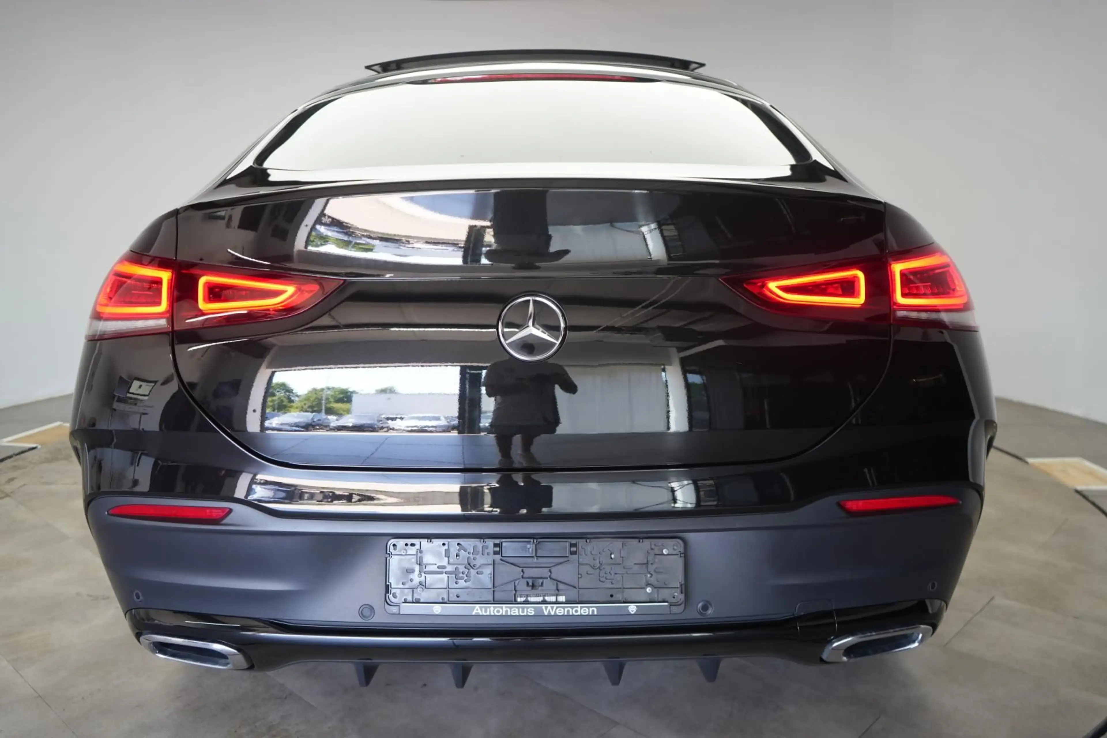 Mercedes-Benz GLE 400 d 4Matic AMG  Leder/Distronic/Pano/HUD/S — photo 6