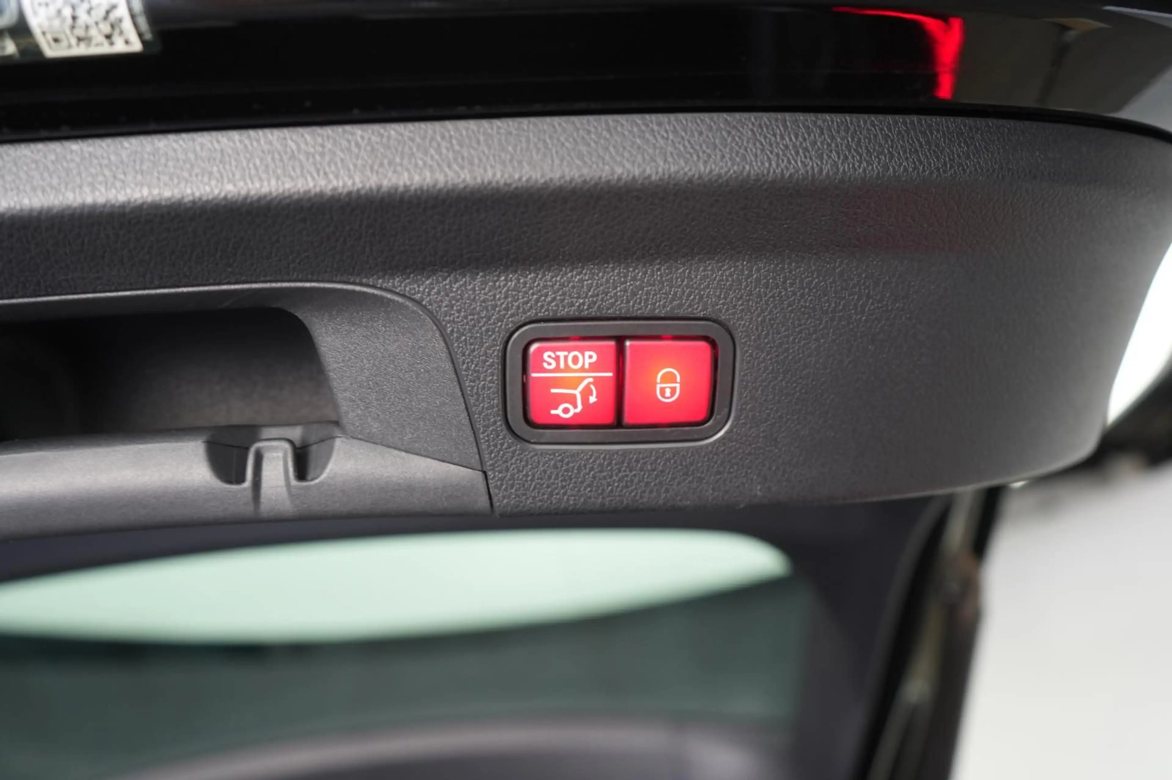 Mercedes-Benz GLE 400 d 4Matic AMG  Leder/Distronic/Pano/HUD/S — photo 8