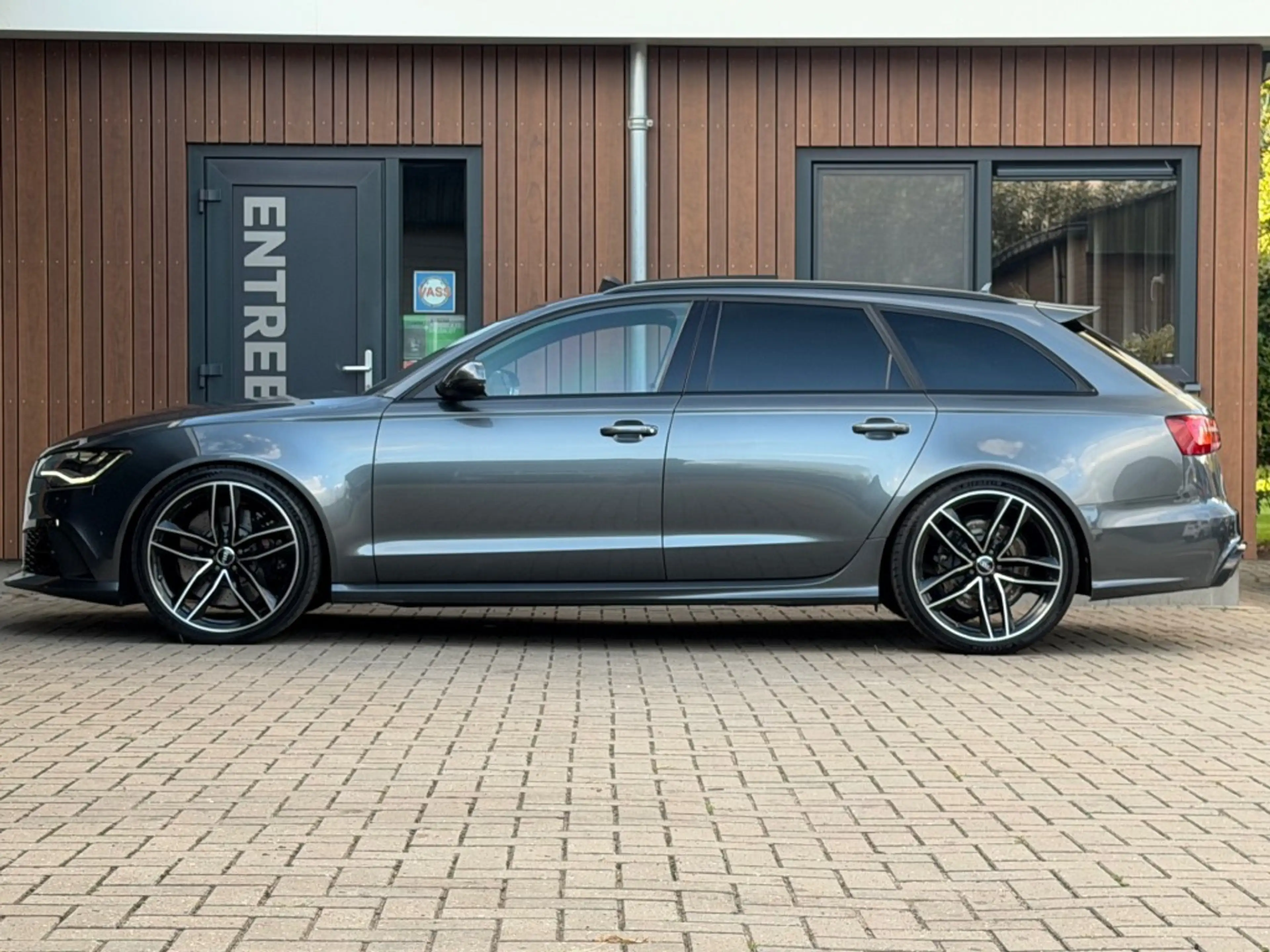 Audi RS6 4.0 V8 Audi Exclusive Luchtver. Carbon Alcantara — photo 6