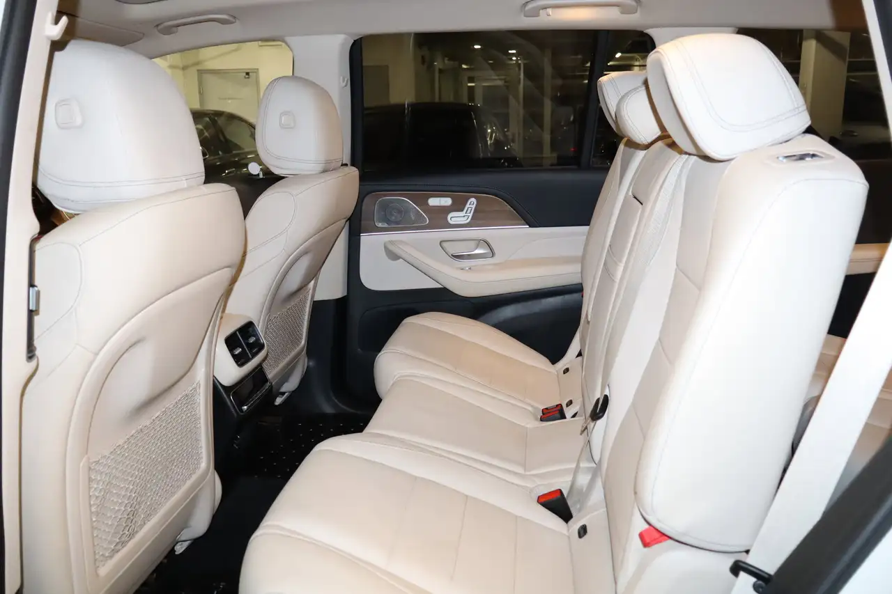 Mercedes-Benz GLS снимка Mercedes-Benz GLS