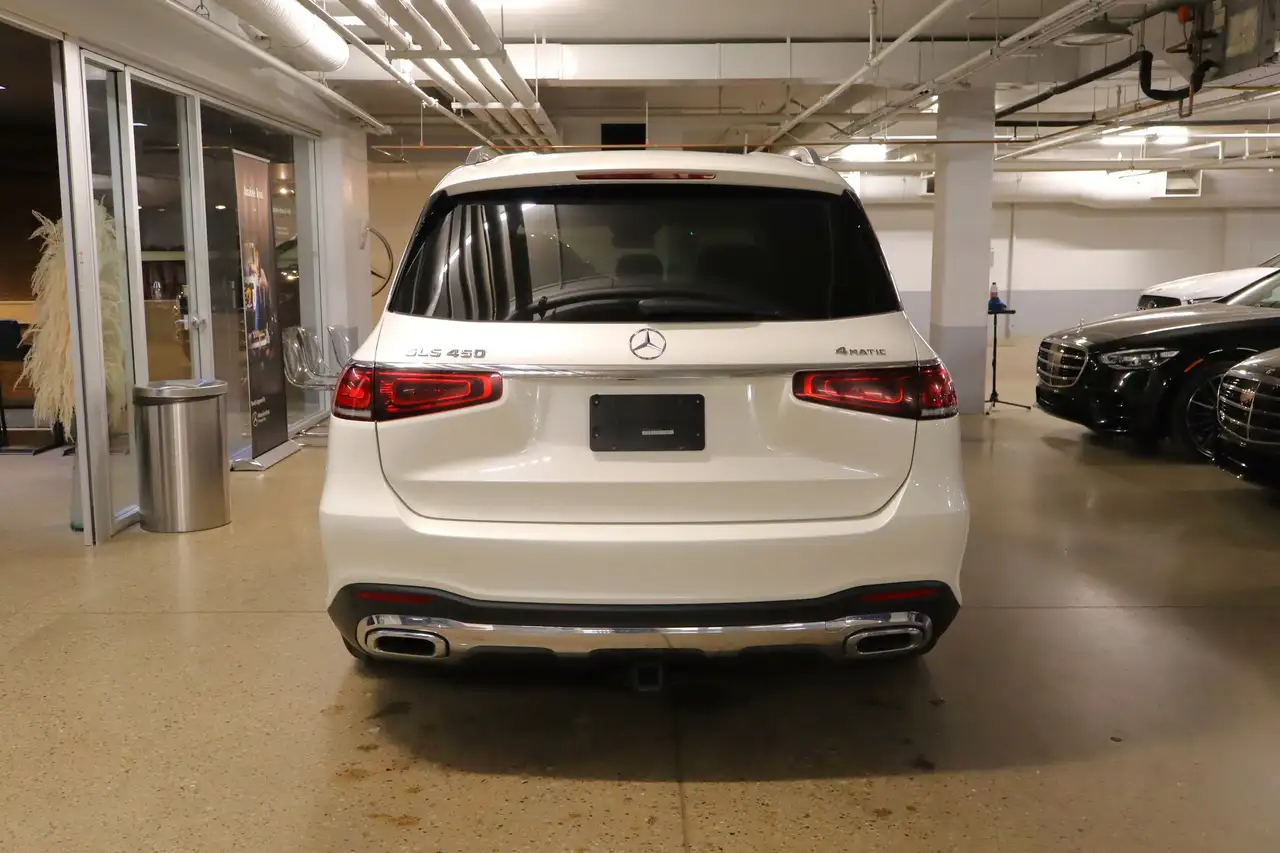 Mercedes-Benz GLS снимка Mercedes-Benz GLS