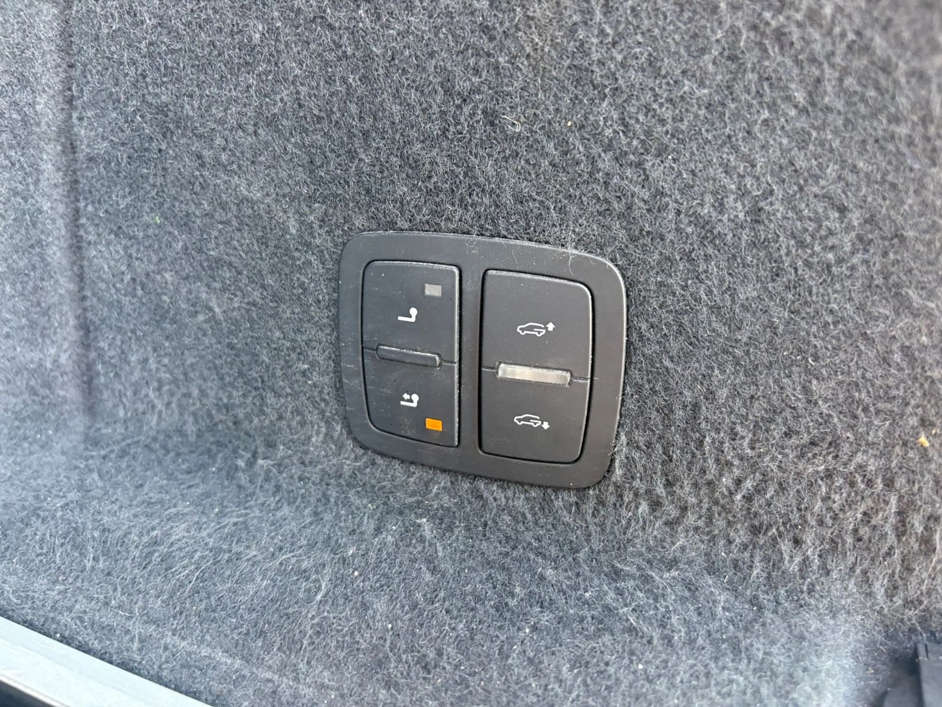 Audi Q7 4.2 TDI V8 S-line 7Sitzer TÜV NEU Volle Hüte — photo 7