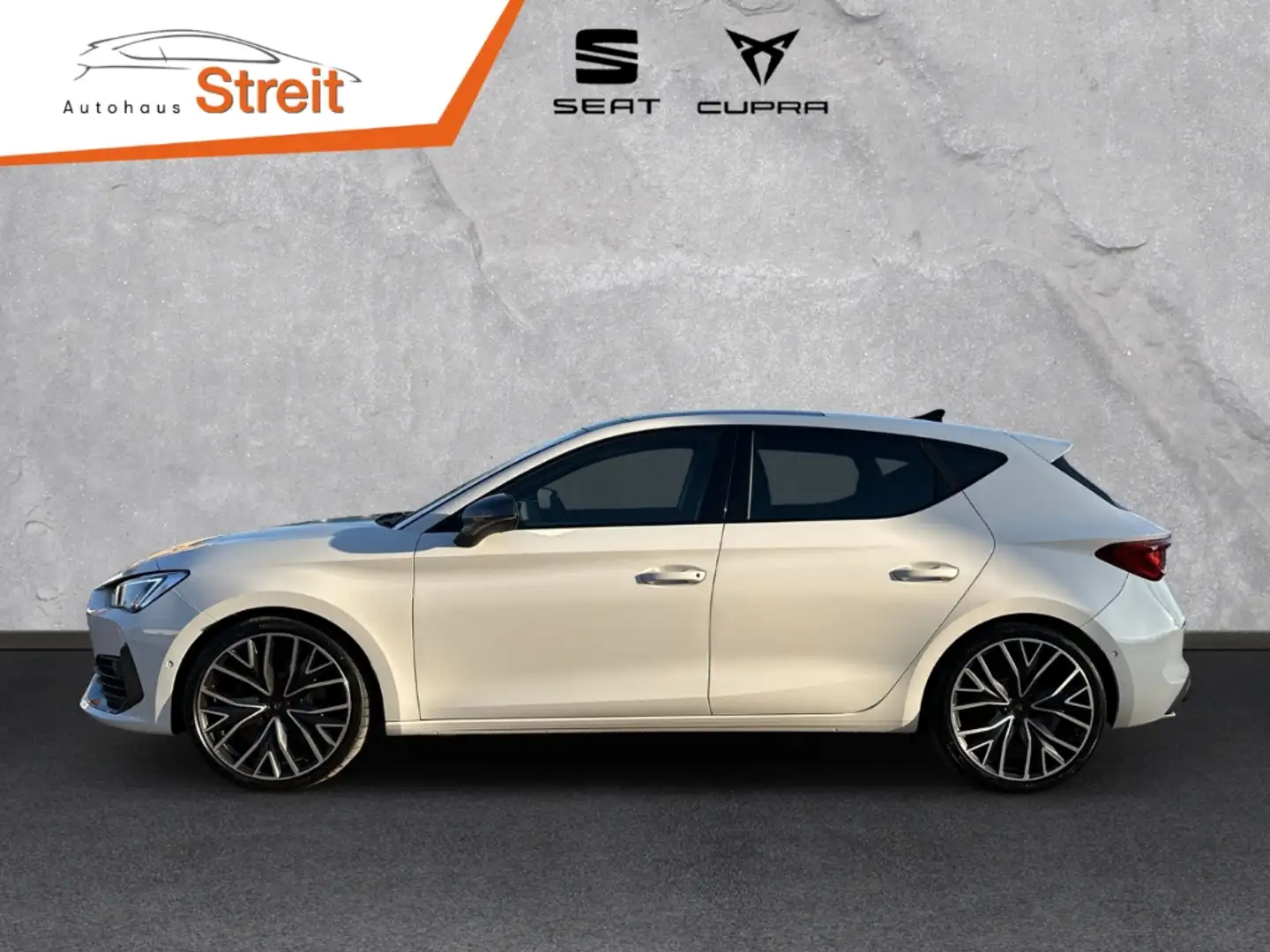 CUPRA Leon VZ 2.0 TSI 7-Gang DSG AD El. Panodach Navi Digital Weiß - 2