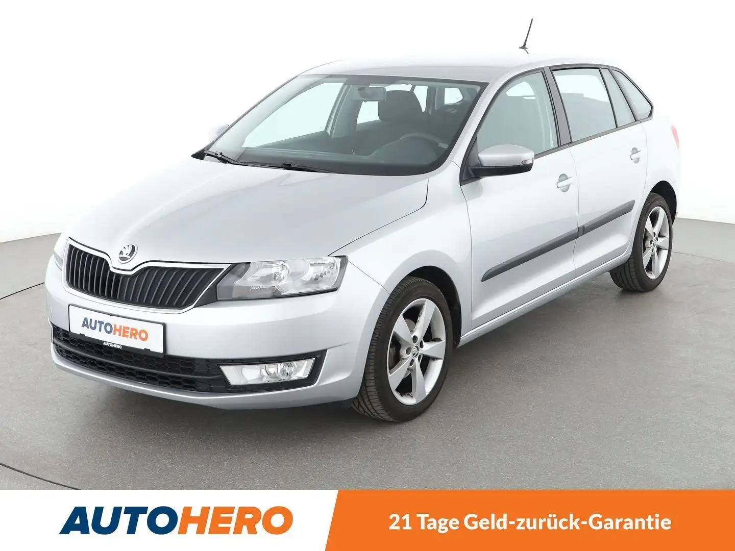 Skoda Rapid/Spaceback 1.2 TSI Cool Edition Aut.*PDC*KLIMA* Argent - 1