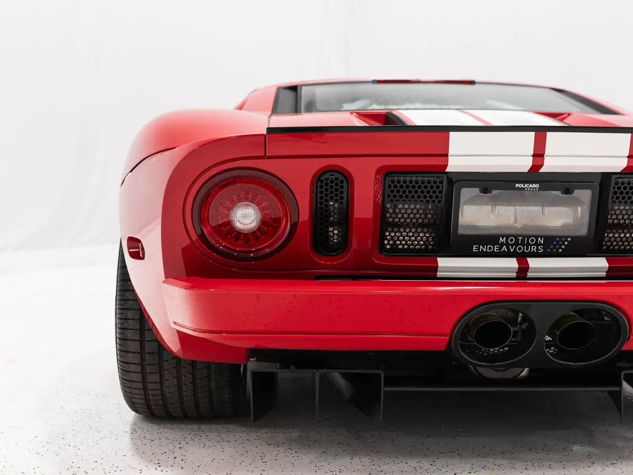 Ford GT photo Ford GT