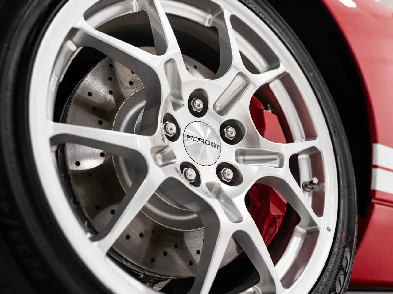 Ford GT photo Ford GT