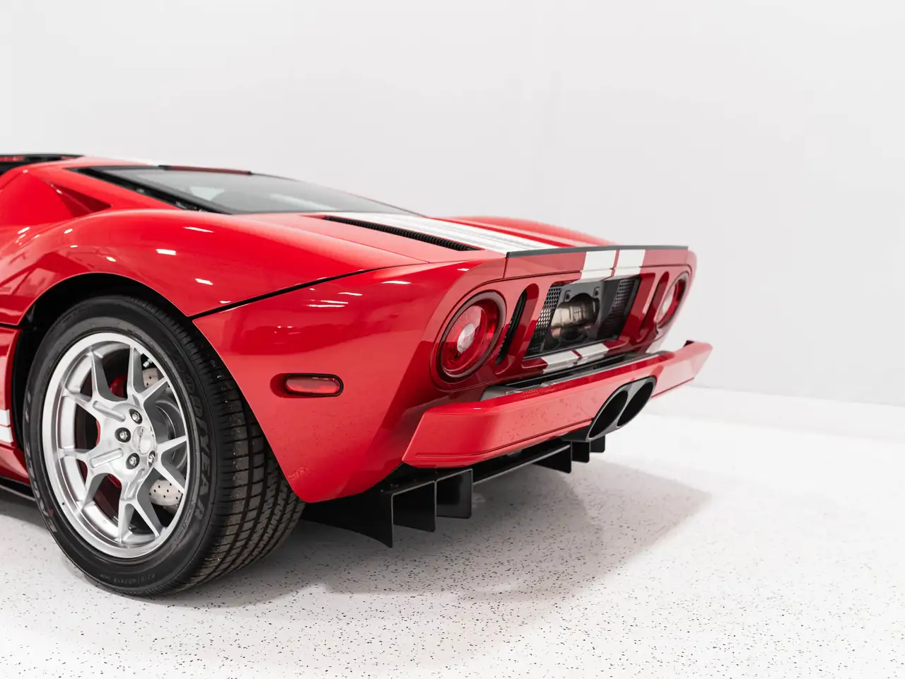 Ford GT photo Ford GT