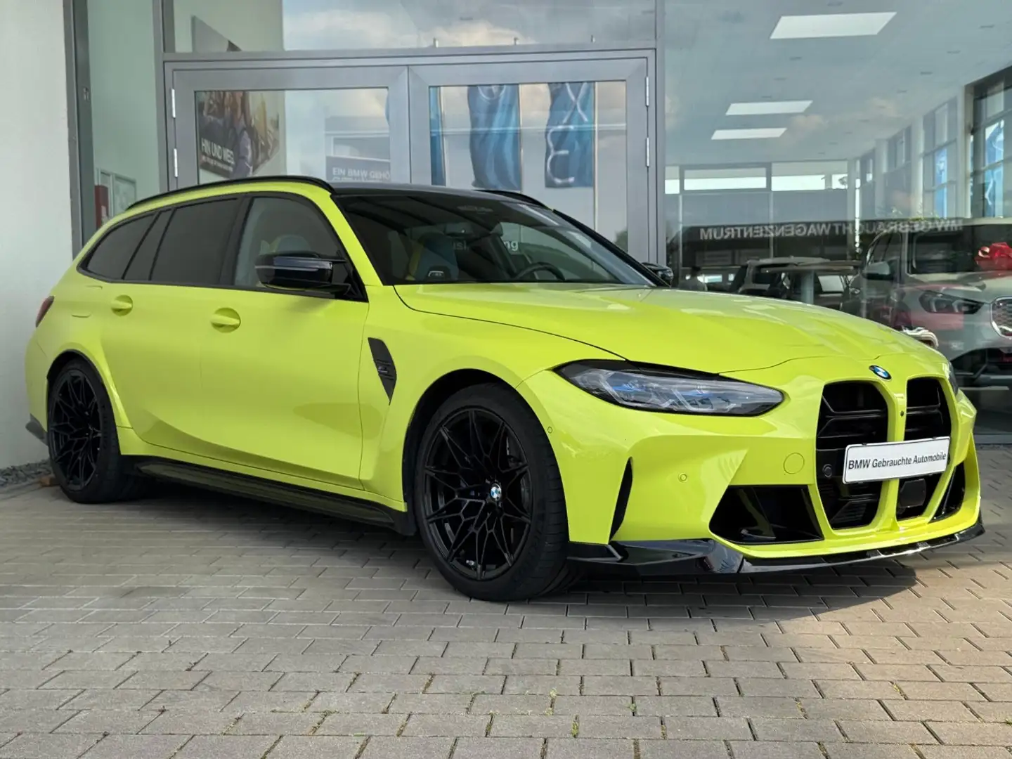 BMW M3 Competition M xDrive Gelb - 2