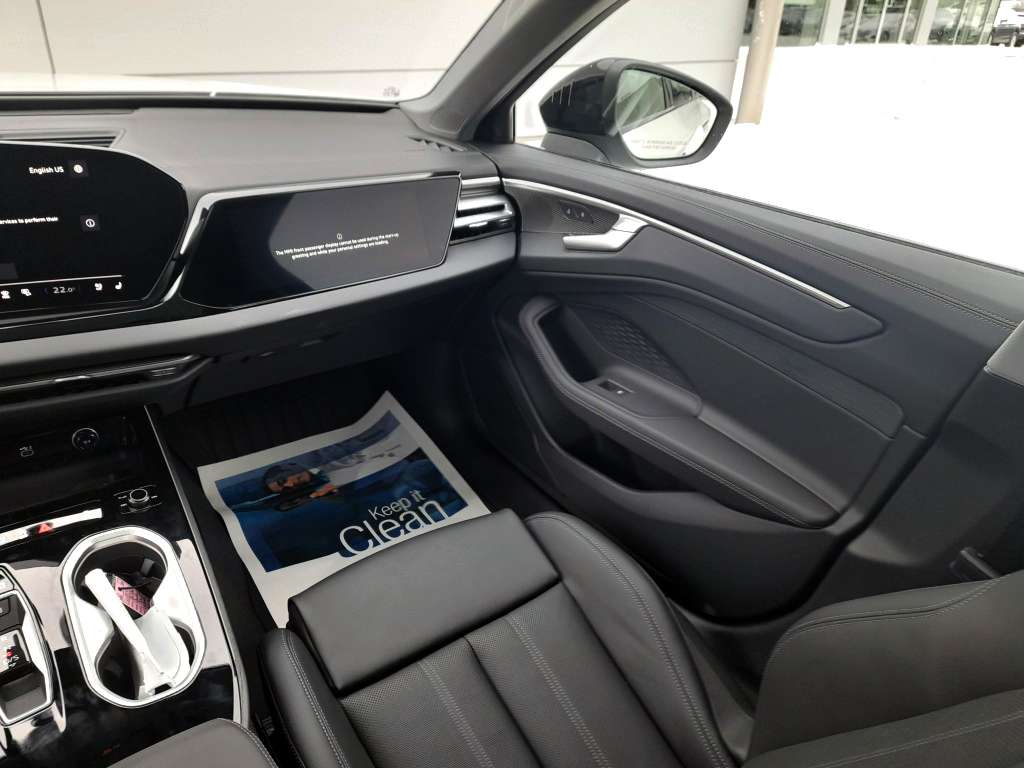 2026 Audi A6 Sedan thumb 16