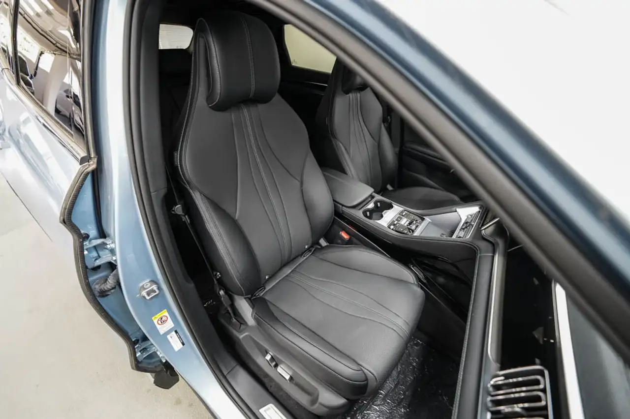 BYD Seal U DM-I 4x4 Plug In Design, миниатюра 20