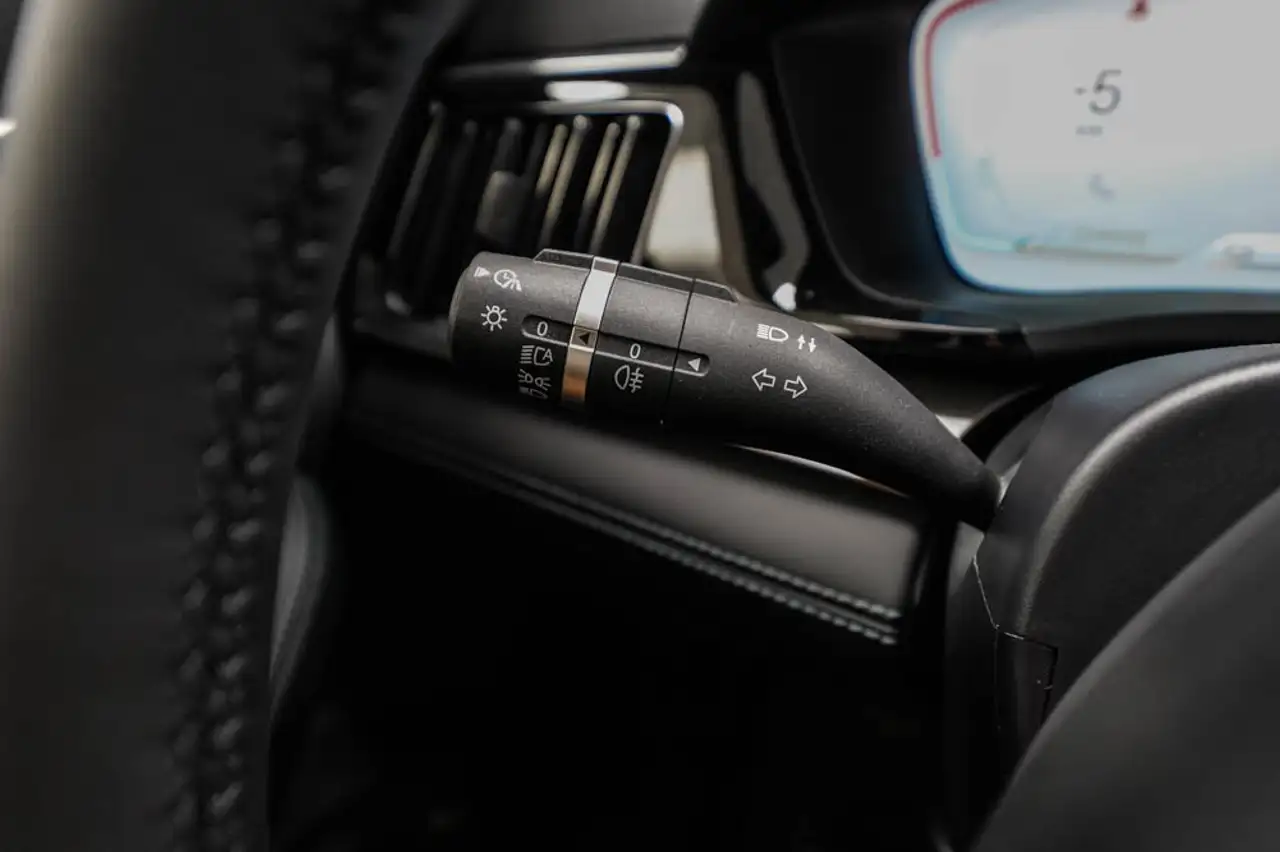 BYD Seal U DM-I 4x4 Plug In Design, миниатюра 10