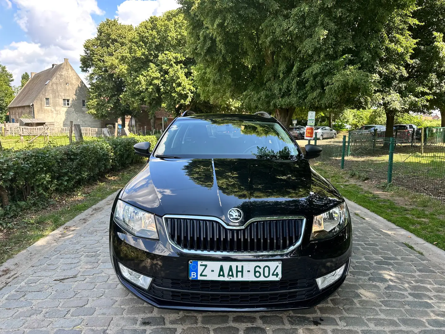 Skoda Octavia Octavia SW 1.2 TSI Noir - 2
