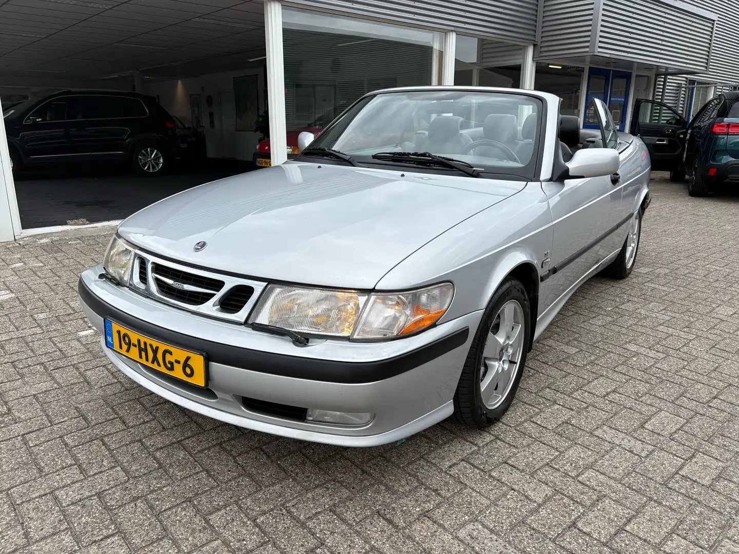 Saab 9-3 Cabrio 2.0 Turbo Aero 205 PK, nieuw cabriodak met Grijs - 1