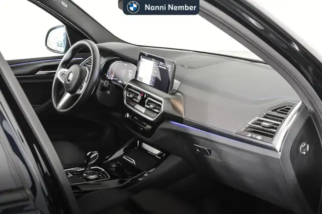 BMW X3 view 8