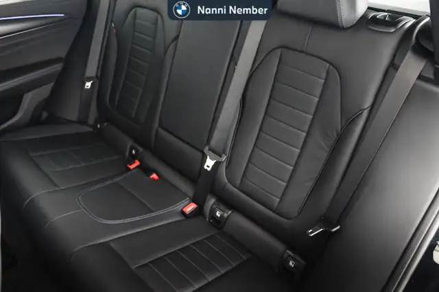 BMW X3 view 15