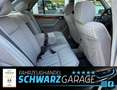 Mercedes-Benz 230 E*RESTAURIERT*TOP*H-KENNZEICHEN* Blau - thumbnail 15
