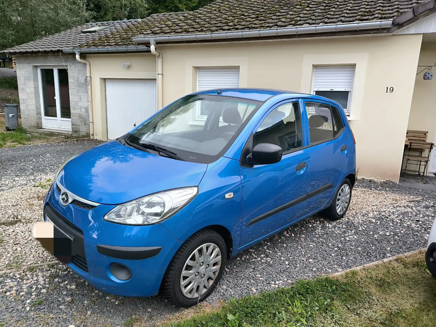 Hyundai i10 1.1 Pack Bleu - 1