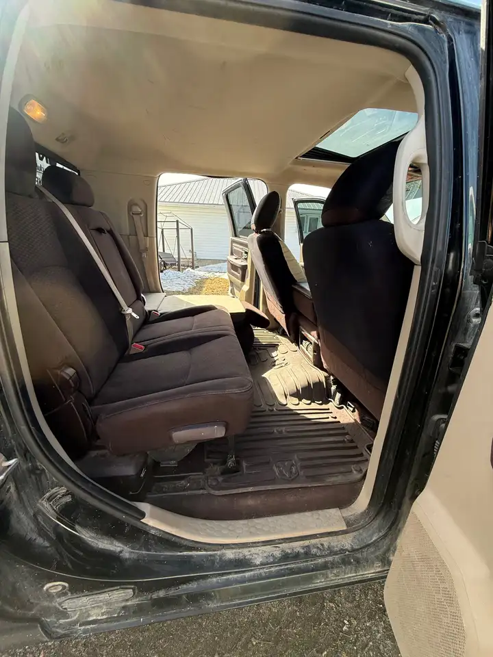 RAM 2500 снимка RAM 2500