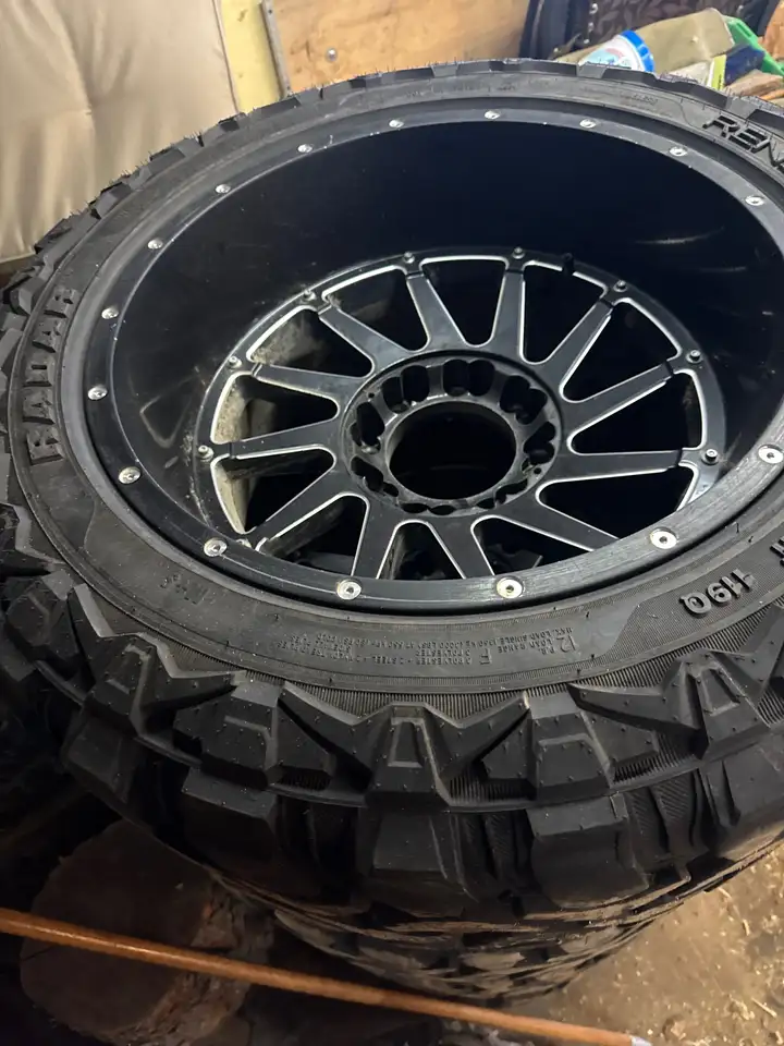 RAM 2500 снимка RAM 2500