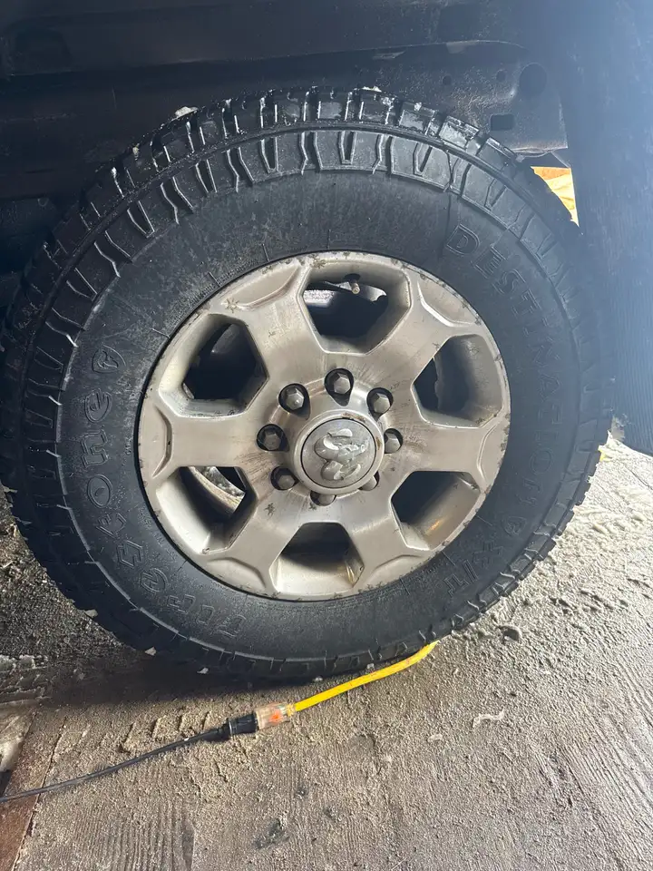 RAM 2500 снимка RAM 2500