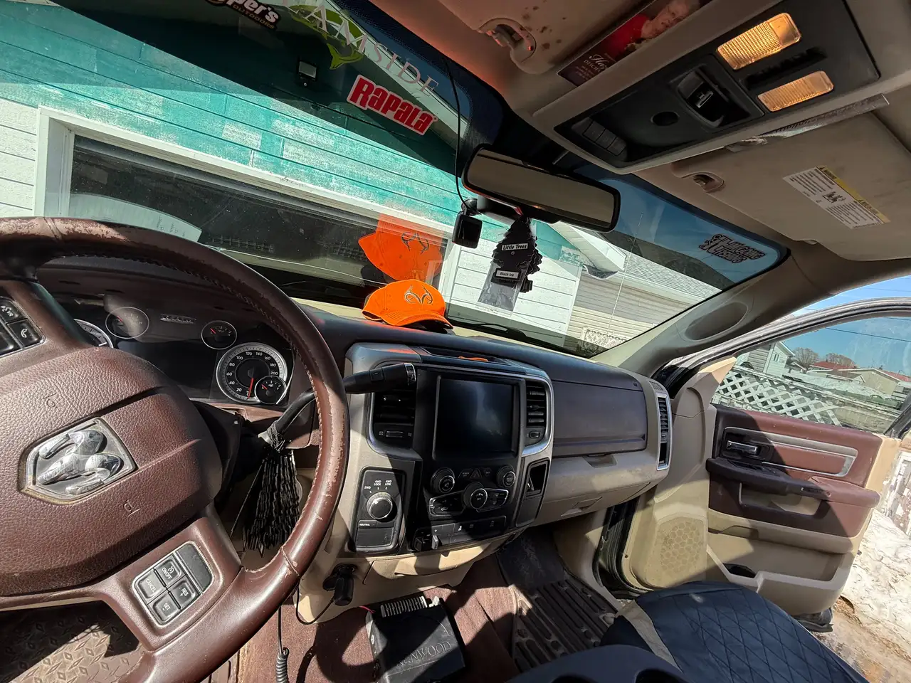 RAM 2500 снимка RAM 2500