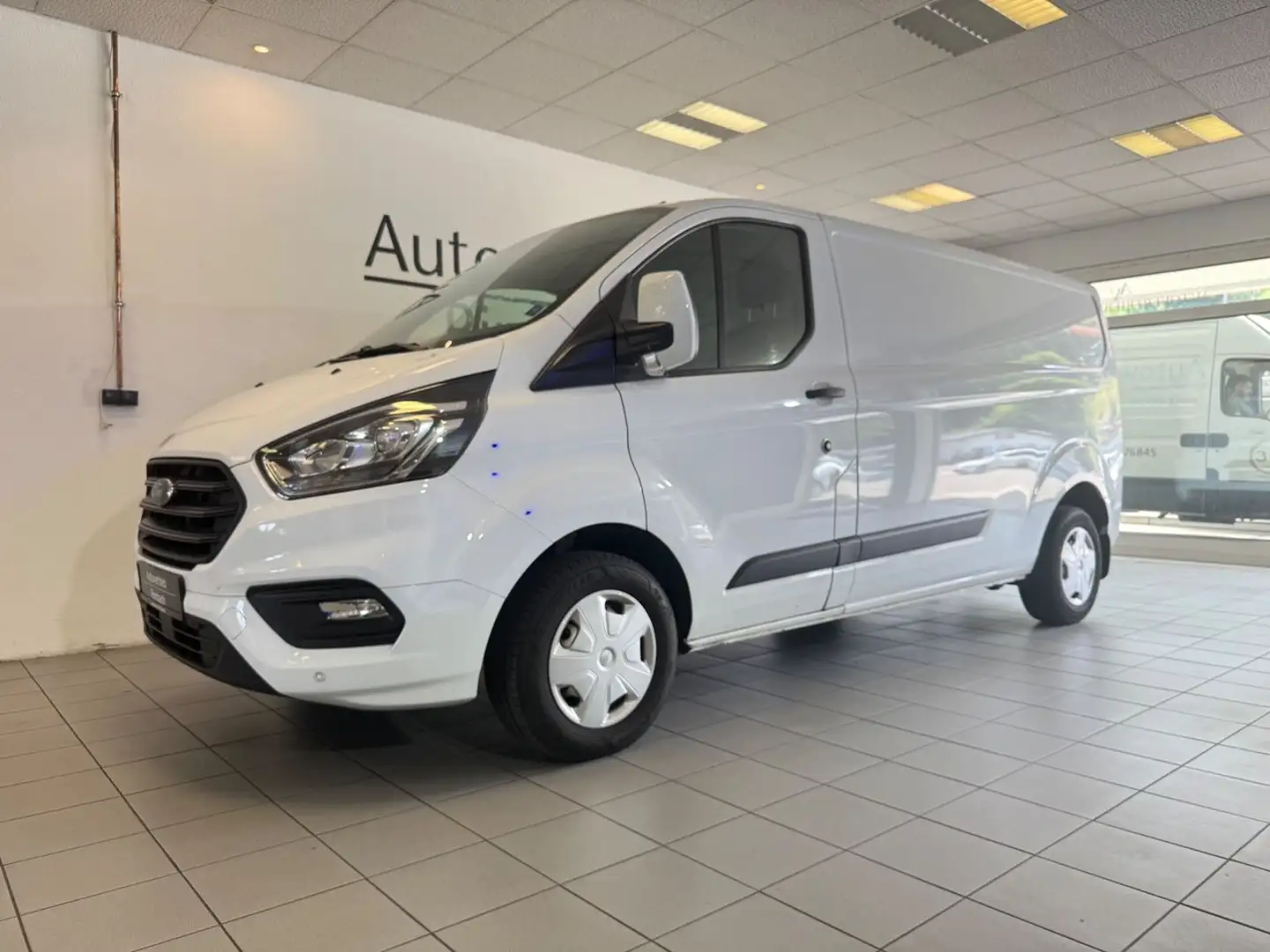 Ford Transit Custom Kasten 300 L2H1 Trend 2.0TDCI Weiß - 1