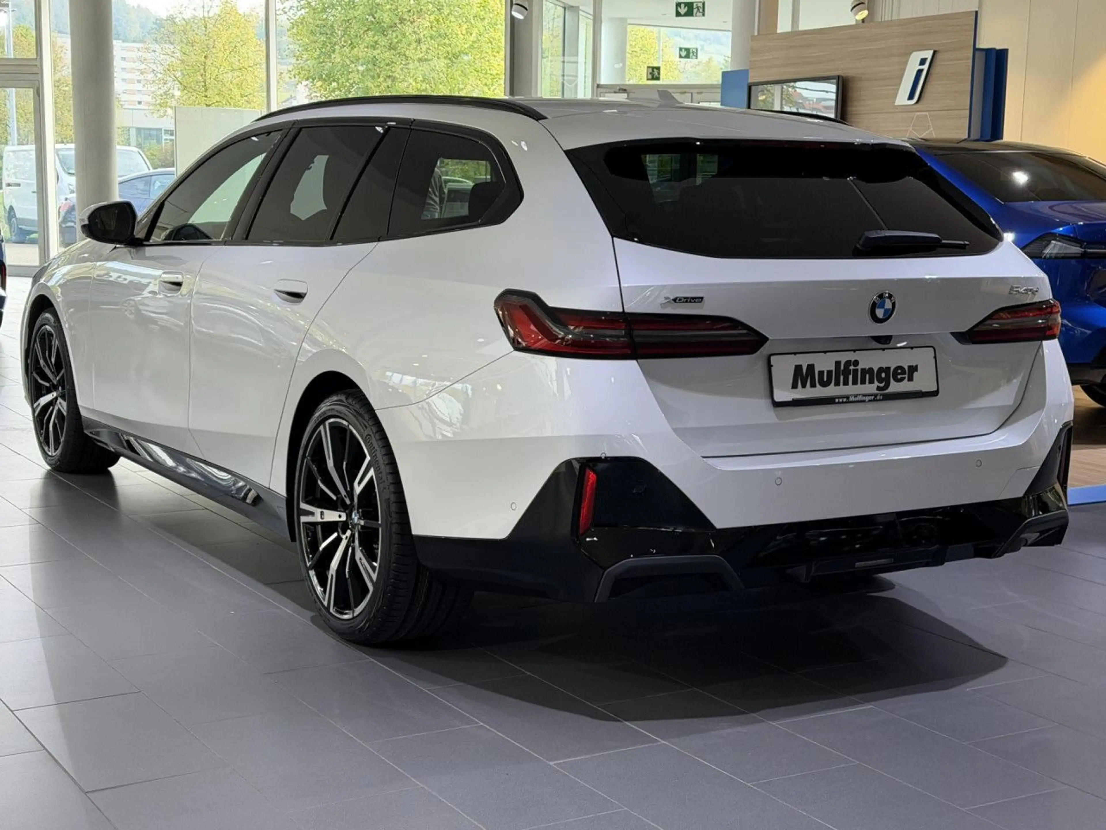 BMW 540 d xdrive Touring Sportpaket Bluetooth HUD Navi — photo 5