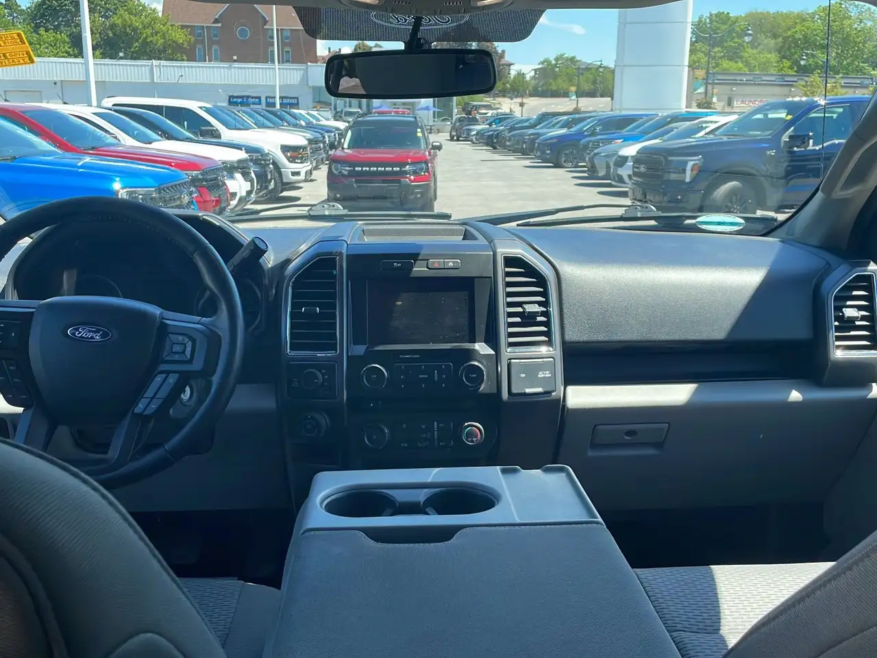 Ford F 150 снимка Ford F 150
