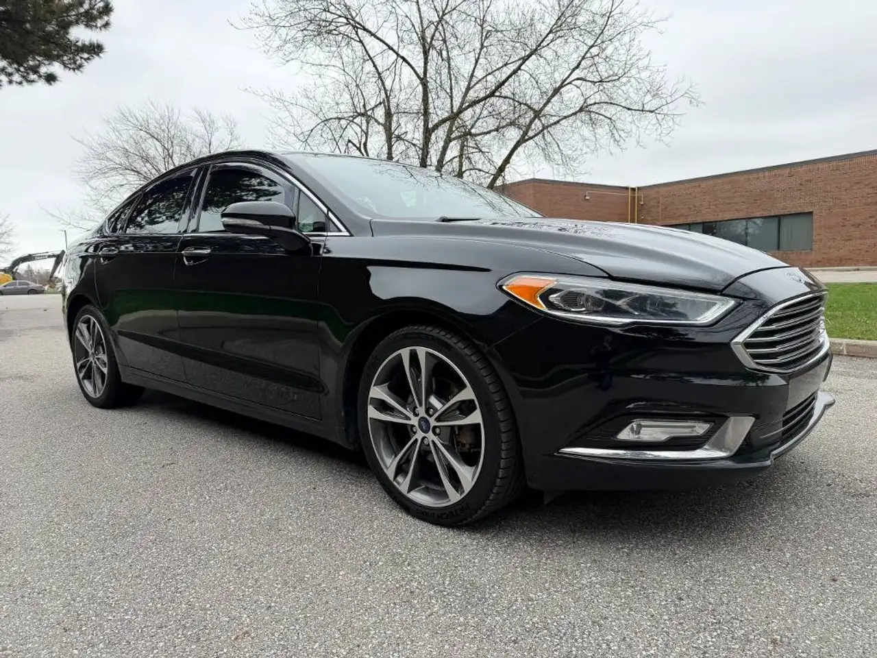 Ford Fusion снимка Ford Fusion