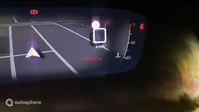Peugeot 2008 view 9