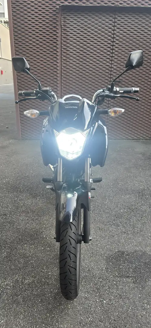 Honda CBF 125 Zwart - 1