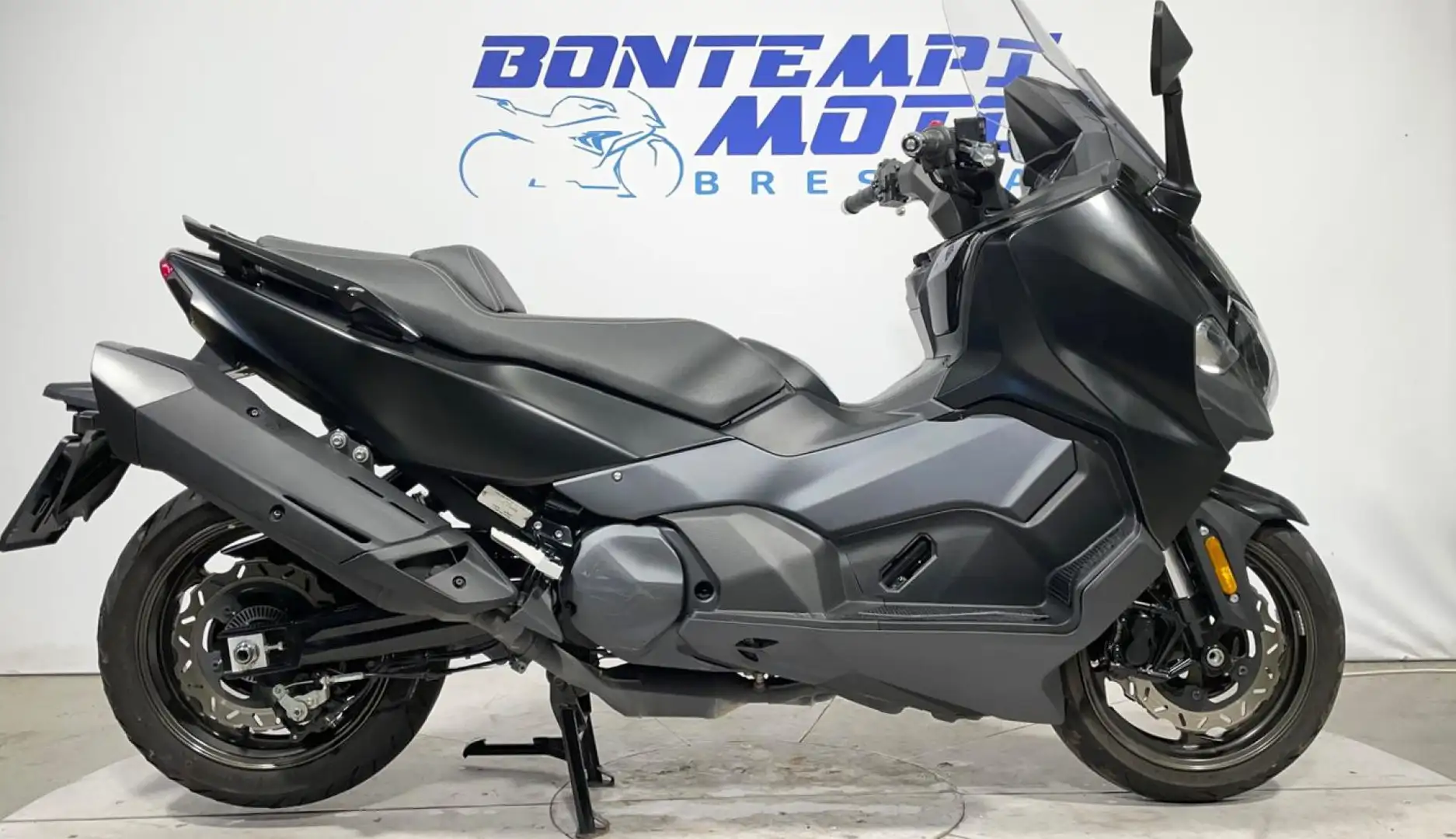 SYM Maxsym TL 500 2022 - Nero - 1