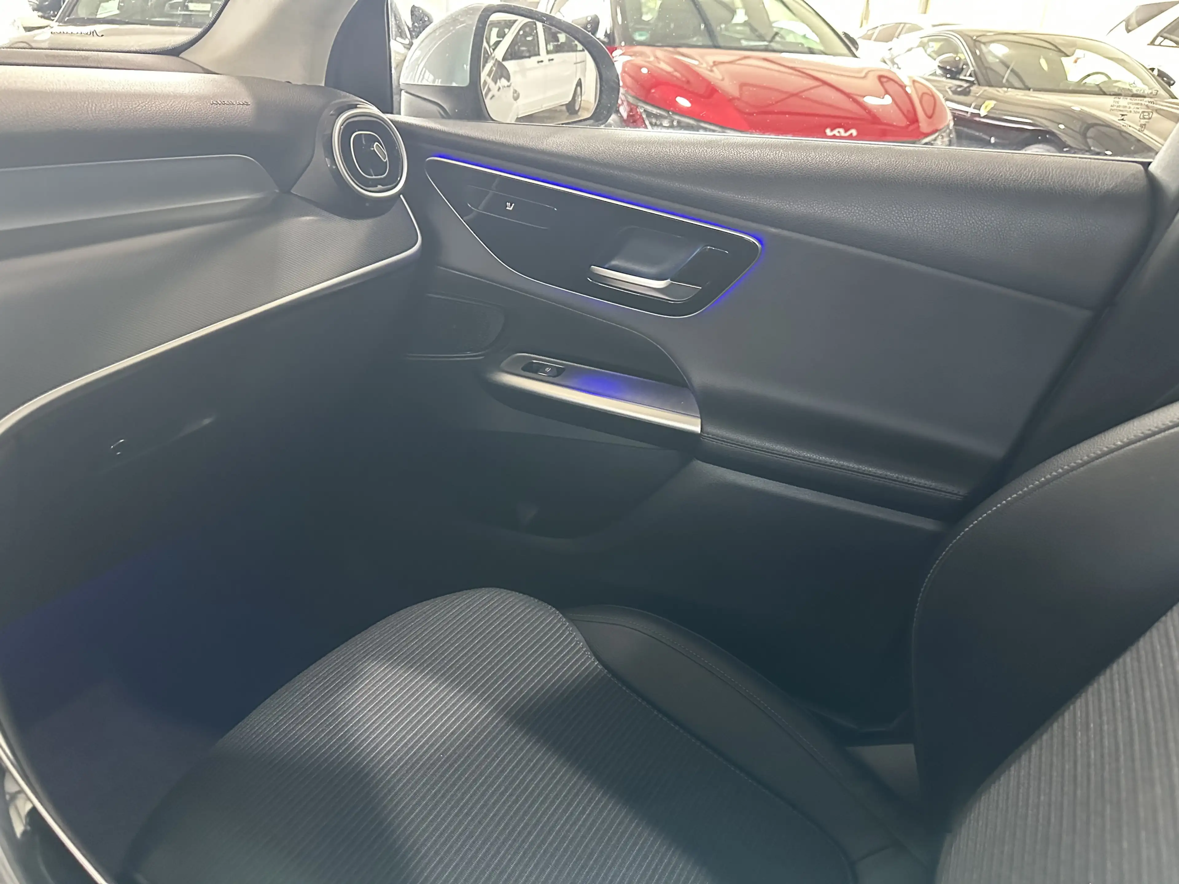 Mercedes-Benz GLC 220 d 4Matic Avantgarde AHK RFK SH — photo 18