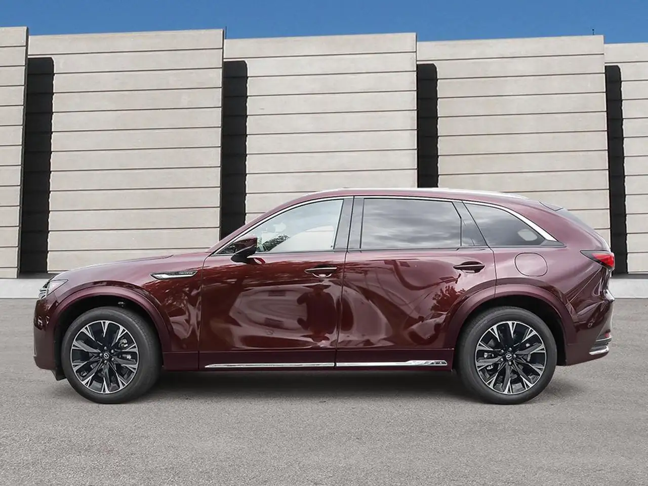 Mazda CX-90 PHEV снимка Mazda CX-90 PHEV