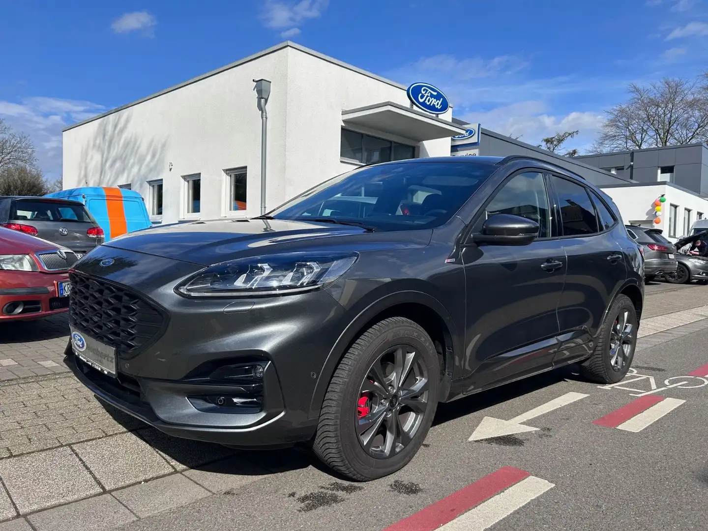 Ford Kuga ST-Line X - Kamera - Navi - Head Up Display Gris - 1