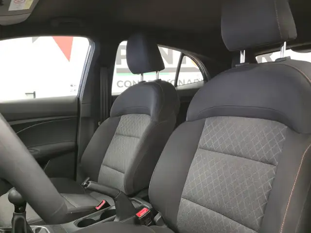MG MG3 view 7