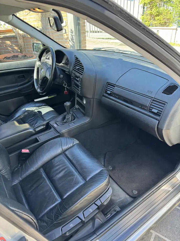 BMW 318i Restaurata, foto 5