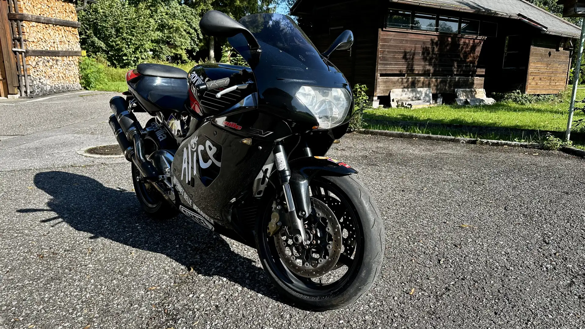Aprilia RSV Mille - 1