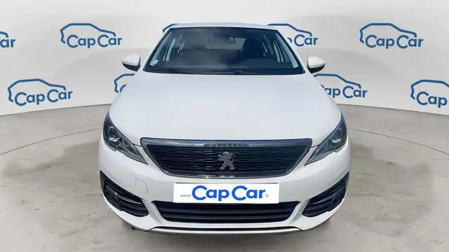 Peugeot 308 view 5