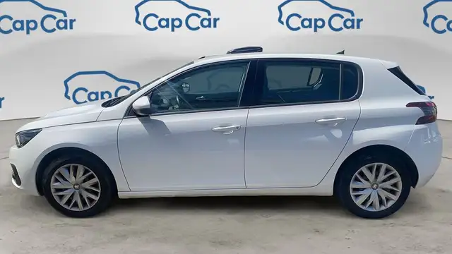 Peugeot 308 view 2