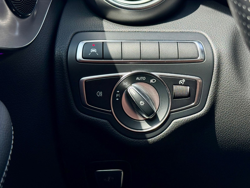 Mercedes-Benz C 180 *AMG*VIRT.CP*NIGHT*PANO*AMBIENT*RFK*LED* — photo 29