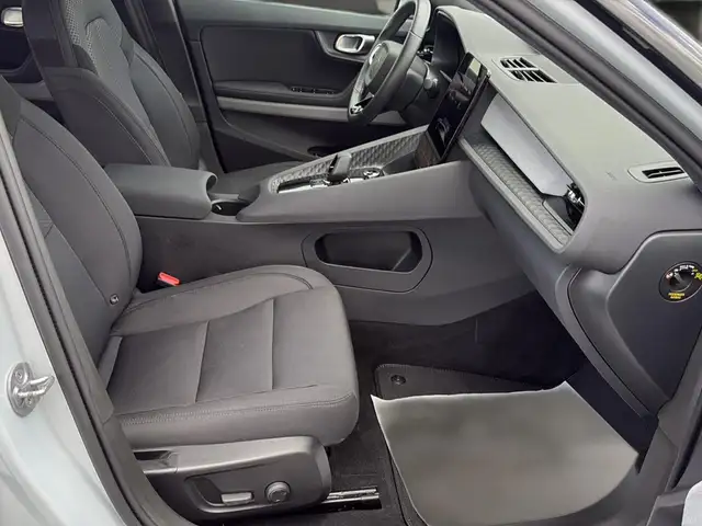 Polestar Polestar 2 view 13